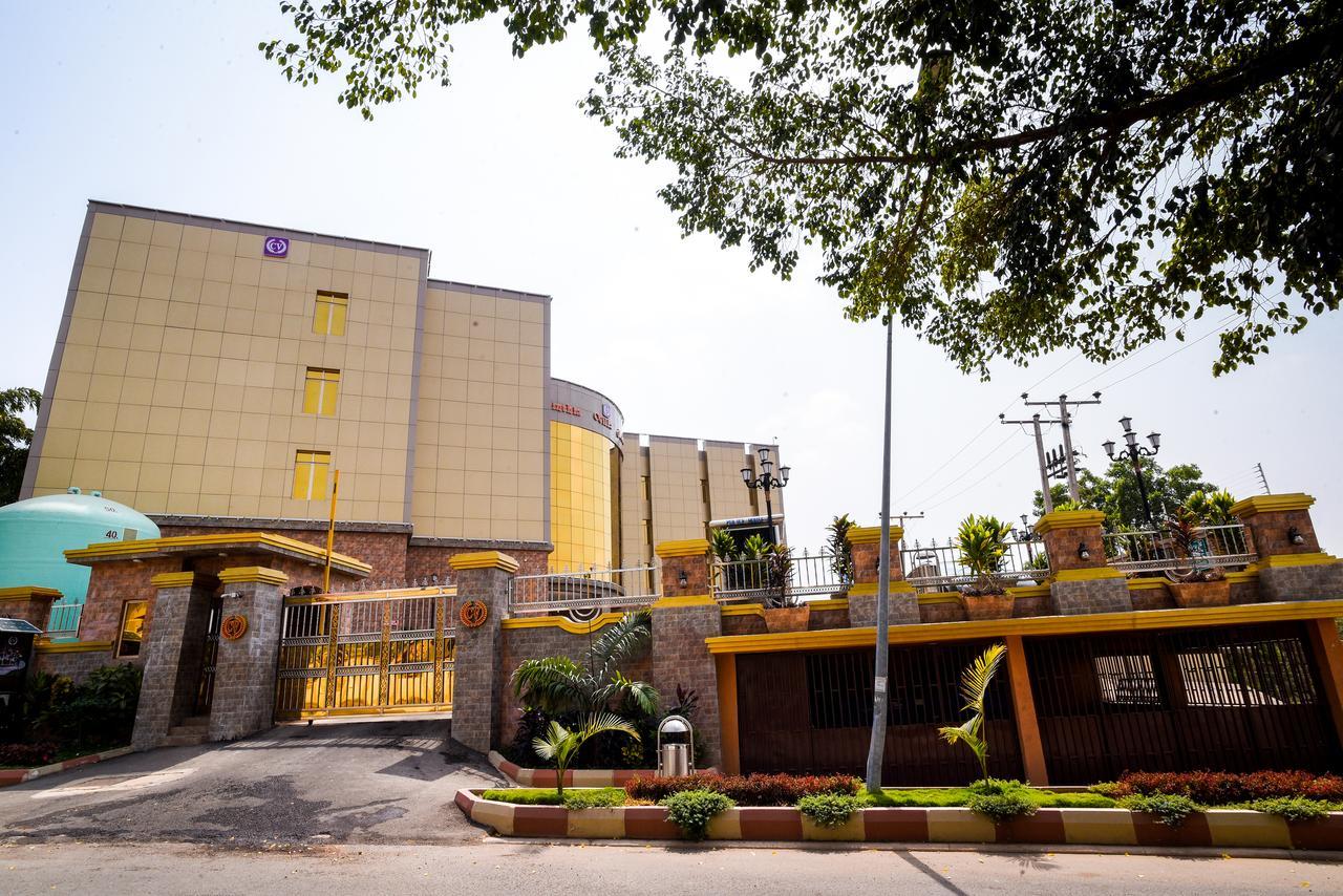 Corinthia Villa Hotel Abuja Exterior foto