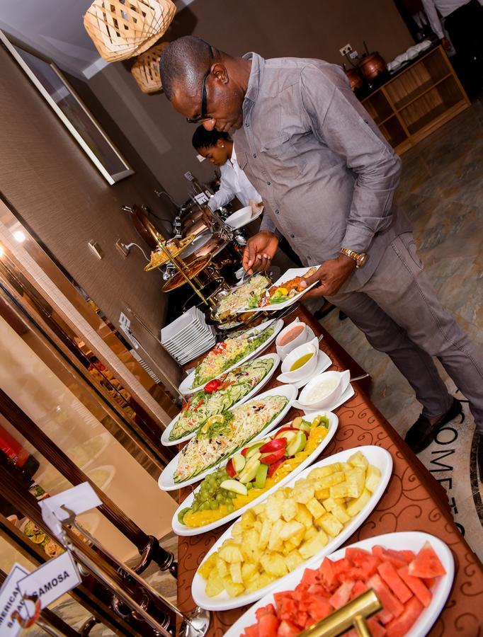 Corinthia Villa Hotel Abuja Exterior foto