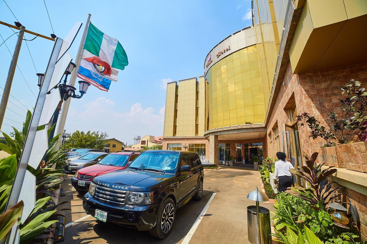 Corinthia Villa Hotel Abuja Exterior foto