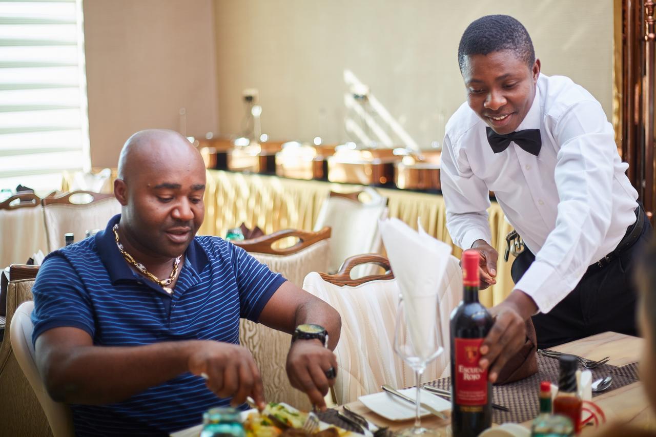 Corinthia Villa Hotel Abuja Exterior foto